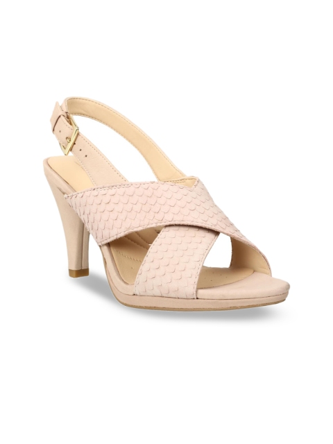 

Clarks Women Pink Woven Design Leather Heels