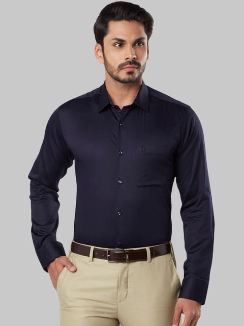 

Raymond Men Navy Blue Slim Fit Solid Formal Shirt