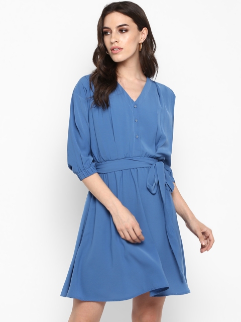 

MIAMINX Women Blue Solid Fit and Flare Dress