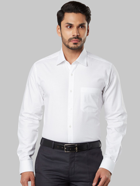 

Raymond Men White Regular Fit Solid Formal Shirt