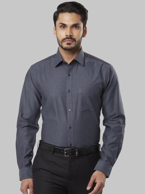 

Raymond Men Grey Slim Fit Solid Formal Shirt