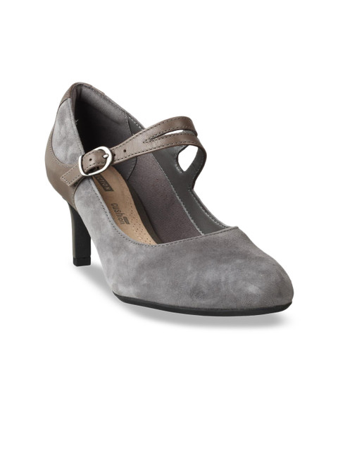 

Clarks Women Grey Solid Pumps