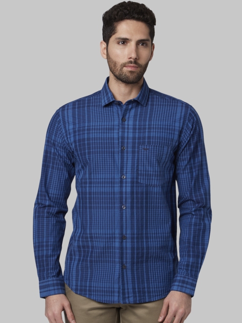 

Park Avenue Men Blue Slim Fit Checked Casual Shirt