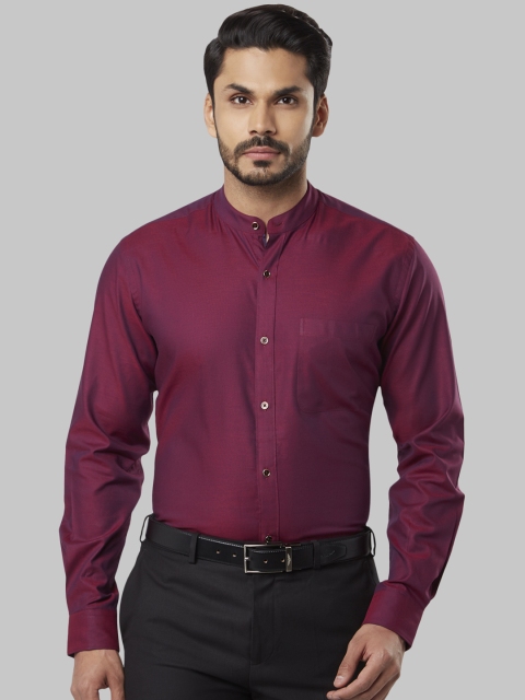 

Raymond Men Maroon Regular Fit Solid Formal Shirt