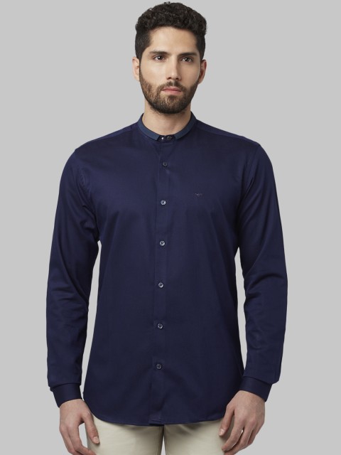 

Park Avenue Men Blue Slim Fit Solid Casual Shirt