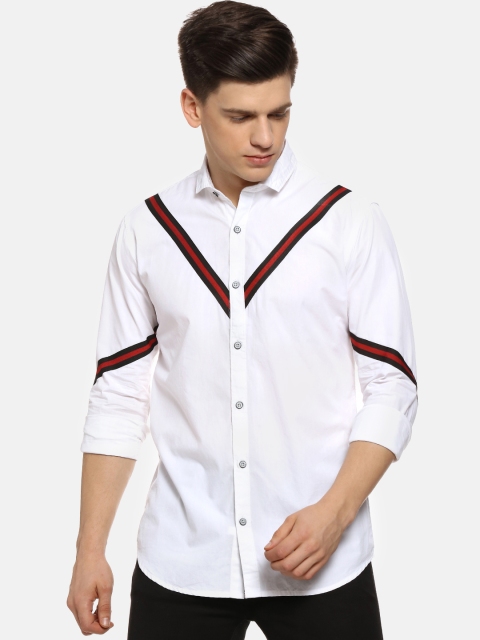 

Campus Sutra Men White & Red Regular Fit Striped Casual Shirt