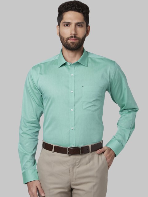 

Park Avenue Men Green Slim Fit Solid Formal Shirt
