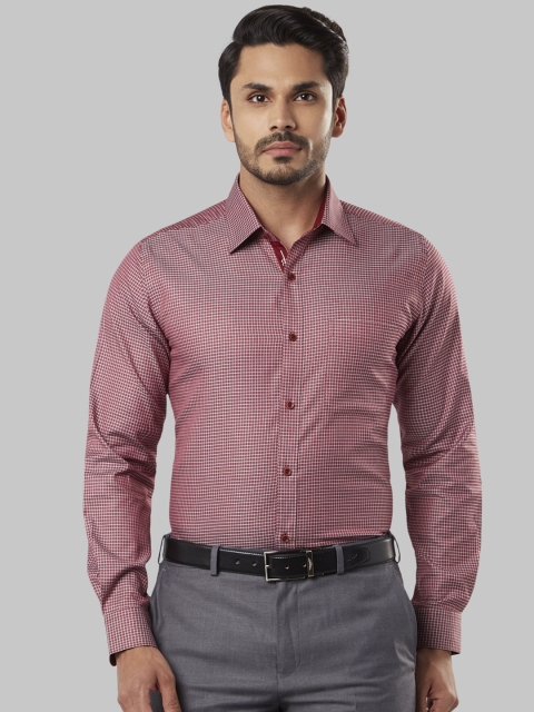 

Raymond Men Maroon Regular Fit Checked Formal Shirt
