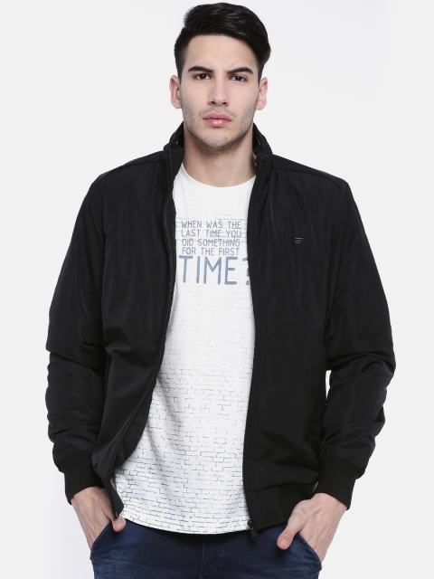 

t-base Men Black Solid Lightweight Jacket
