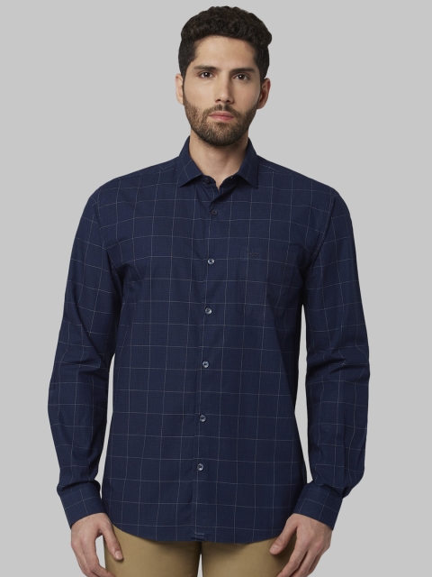 

Park Avenue Men Blue Slim Fit Checked Casual Shirt