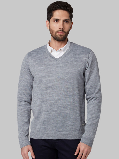 

Park Avenue Men Grey Solid Sweater