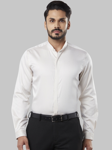 

Raymond Men White Regular Fit Solid Formal Shirt