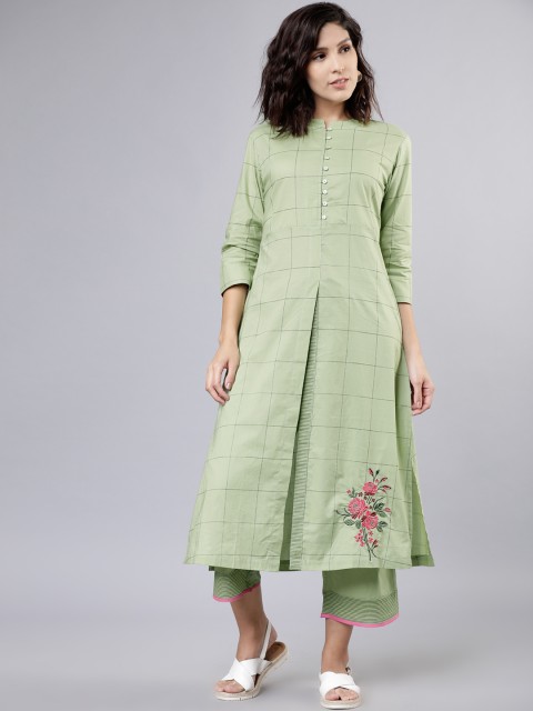 

Vishudh Women Green Printed Kurta with Palazzos