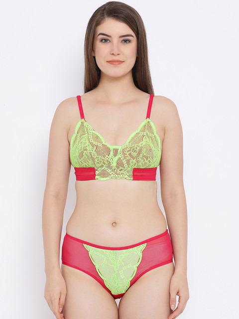 

Cloiva Women Green & Pink Lace Lingerie Set BP1754P1140C