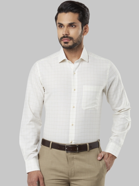 

Raymond Men Off-White Regular Fit Checked Formal Shirt