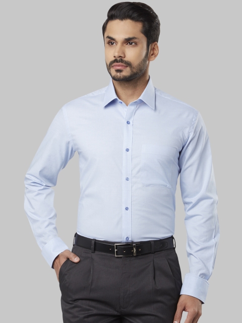 

Raymond Men Blue Regular Fit Checked Formal Shirt