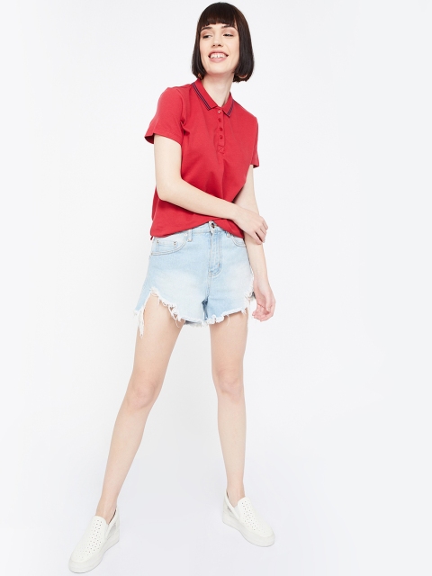 

Bossini Women Red Solid Polo Collar T-shirt