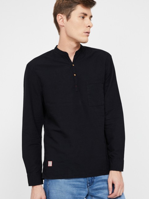 

Forca by Lifestyle Men Black Slim Fit Solid Casual Shirt