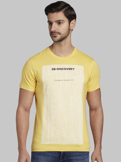 

Parx Men Yellow Printed Round Neck T-shirt