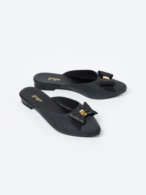 

Ginger by Lifestyle Women Black Solid Plastic Open-Toe Flats