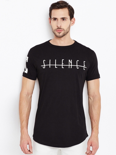 

PUNK Men Black Printed Round Neck Regular Fit T-shirt