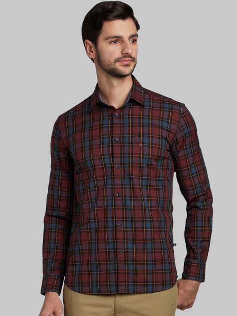 

Parx Men Maroon & Blue Slim Fit Checked Casual Shirt