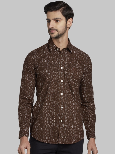 

Parx Men Brown Slim Fit Printed Casual Shirt