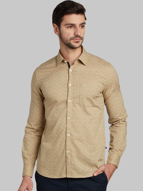 

Parx Men Khaki Slim Fit Printed Casual Shirt