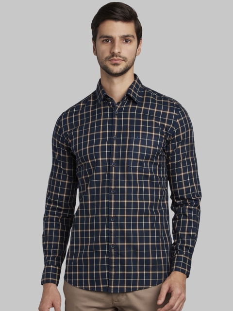 

Parx Men Navy Blue & Yellow Slim Fit Checked Casual Shirt