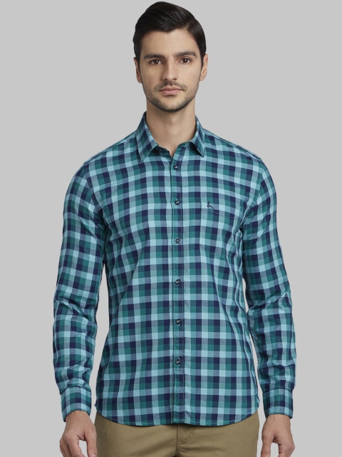 

Parx Men Green Slim Fit Checked Casual Shirt