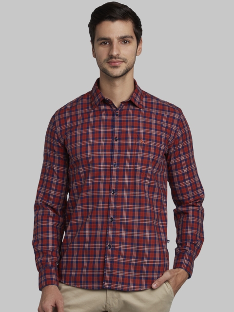 

Parx Men Red Slim Fit Checked Casual Shirt