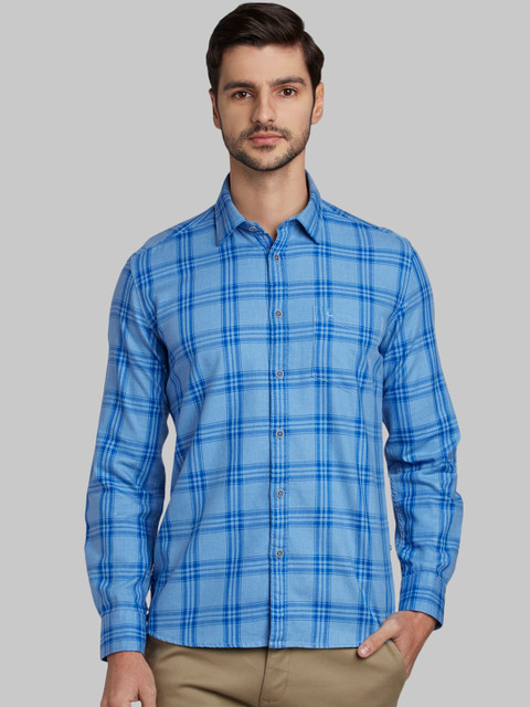 

Parx Men Blue Slim Fit Checked Casual Shirt