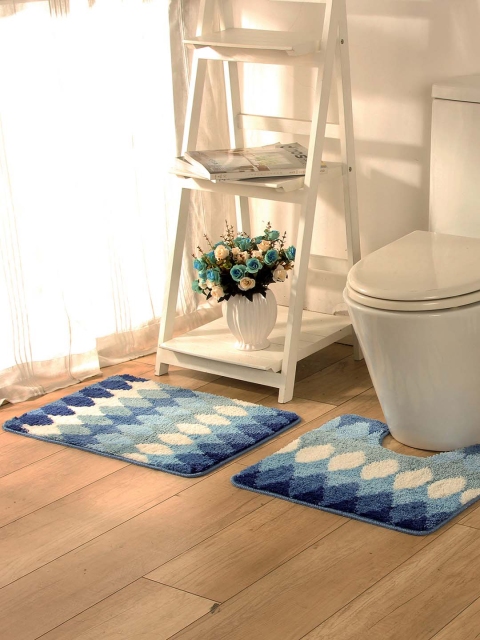 

OBSESSIONS Blue Microfiber Polyester Anti-Slip Bath Rug With Pedmat