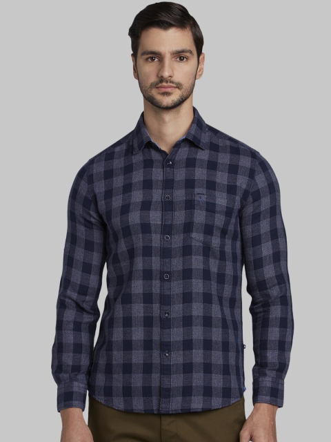 

Parx Men Navy Blue and Grey Slim Fit Checked Casual Shirt
