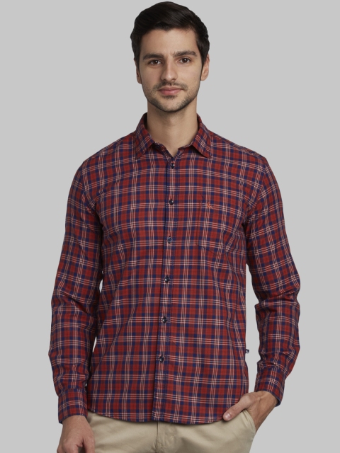 

Parx Men Red Slim Fit Checked Casual Shirt