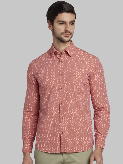 

Parx Men Coral Pink Slim Fit Printed Casual Shirt