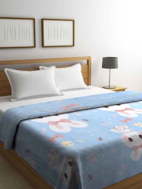 

Cortina Blue Graphic AC Room 233 GSM Double Bed Blanket
