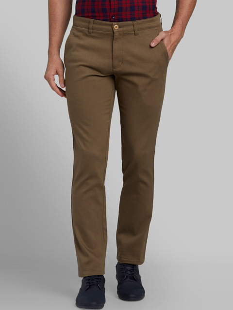 

Parx Men Khaki Tapered Fit Solid Regular Trousers