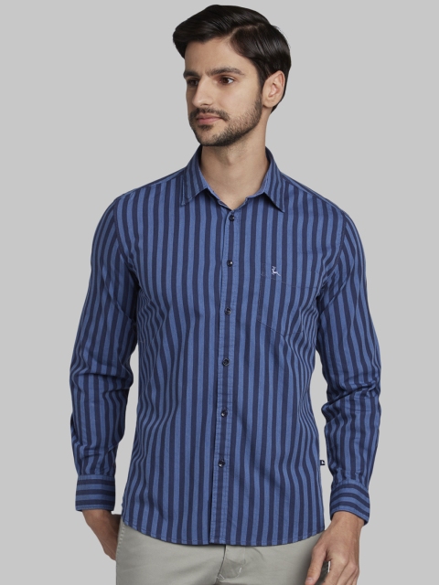 

Parx Men Blue Slim Fit Striped Casual Shirt