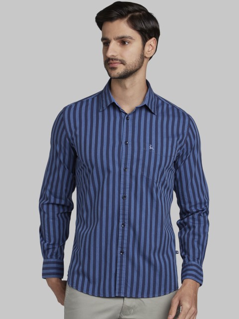 

Parx Men Blue Slim Fit Striped Casual Shirt