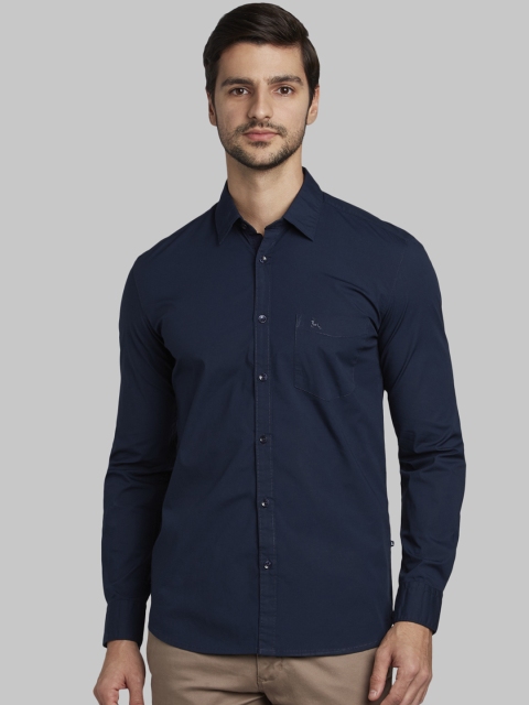 

Parx Men Blue Slim Fit Solid Casual Shirt