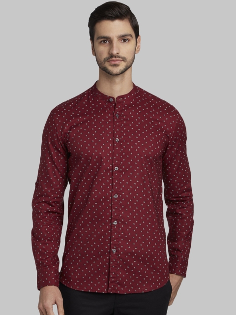 

Parx Men Maroon Regular Fit Printed Casual Shirt