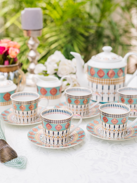 

GOODHOMES White & Blue Set of 15 Bone China Tea Set with 24k Real Gold Print