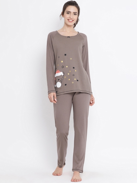 

Kanvin Women Brown Solid Night Suit MJKAW19441A