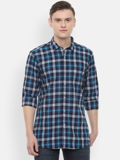 

Solly Jeans Co. Men Blue & Black Regular Fit Checked Casual Shirt
