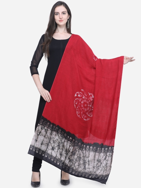 

Satrani Women Maroon & Grey Batik Printed Dupatta