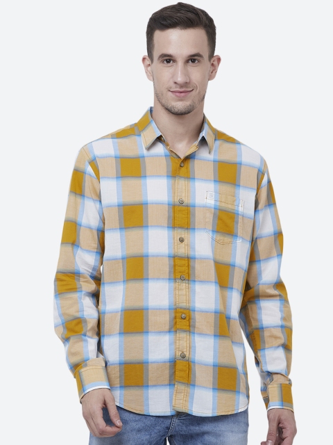 

Mufti Men Orange & White Slim Fit Checked Casual Shirt