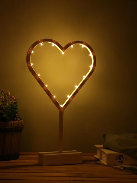 

TAYHAA Heart shaped LED String Lights, White