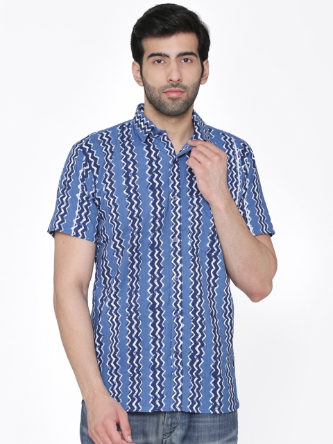 

Wintage Men Blue & White Regular Fit Printed Casual Shirt