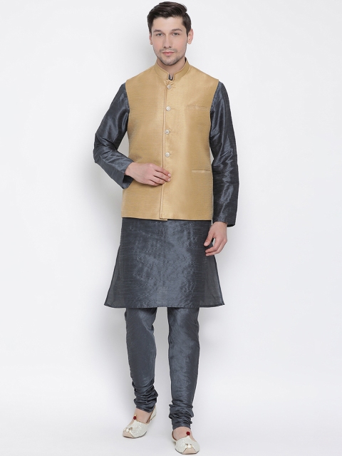

VASTRAMAY Men Grey Solid Kurta with Churidar